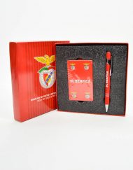 Conjunto Esferográfica e Bralho de Cartas Benfica